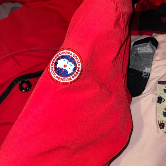 Canada goose womans coat - Picture 7 of 16